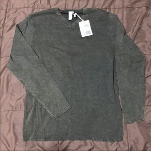 Lenor Romano Men’s Marbled V-Neck Shirt